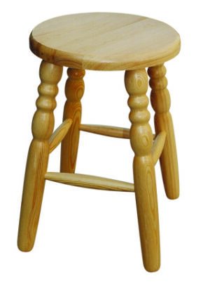 Pradžia 76 Medinė kėdė, taburetė (pušis lakuota) 45cm aukštis