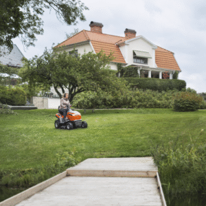 Sodo traktoriukas Husqvarna TS 112 5 traktorius ts112 būsto pasaulis